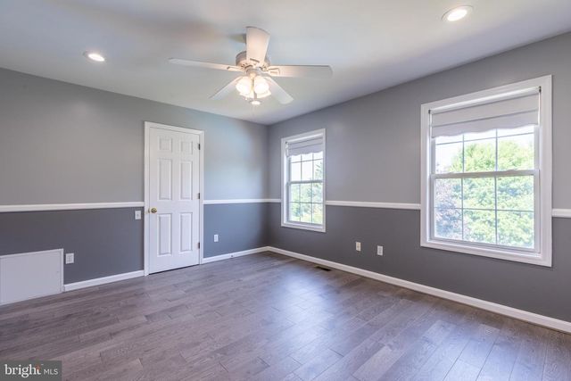 1 SALINA CT, Hockessin, DE 19707