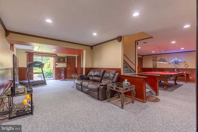 1 SALINA CT, Hockessin, DE 19707