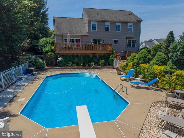 1 SALINA CT, Hockessin, DE 19707