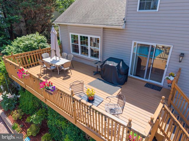 1 SALINA CT, Hockessin, DE 19707
