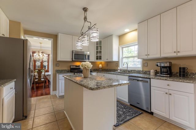 1 SALINA CT, Hockessin, DE 19707