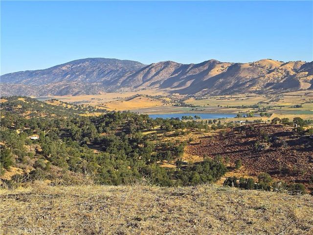 0 Zurich, Tehachapi, CA 93561