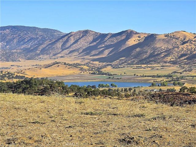0 Zurich, Tehachapi, CA 93561