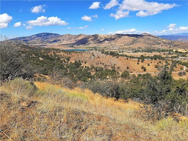 0 Zurich, Tehachapi, CA 93561