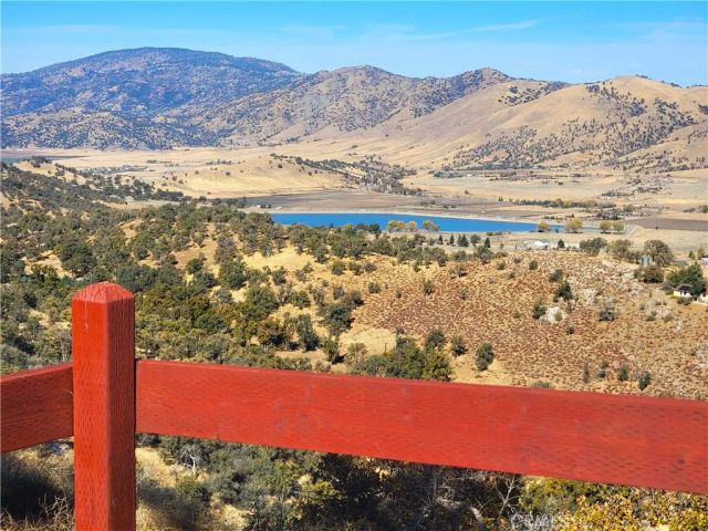 0 Zurich, Tehachapi, CA 93561