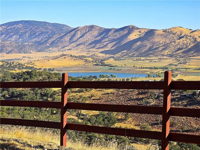 0 Zurich, Tehachapi, CA 93561