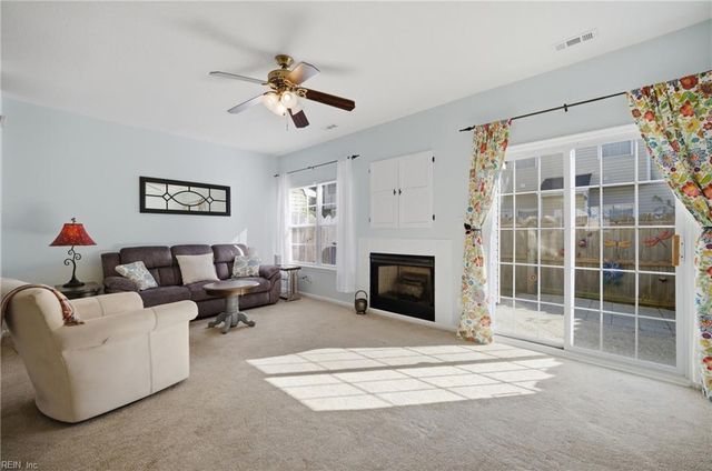 607 Caboose CT, Chesapeake, VA 23320