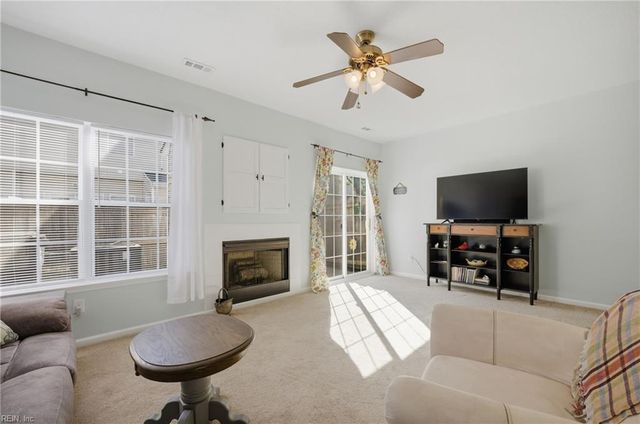 607 Caboose CT, Chesapeake, VA 23320