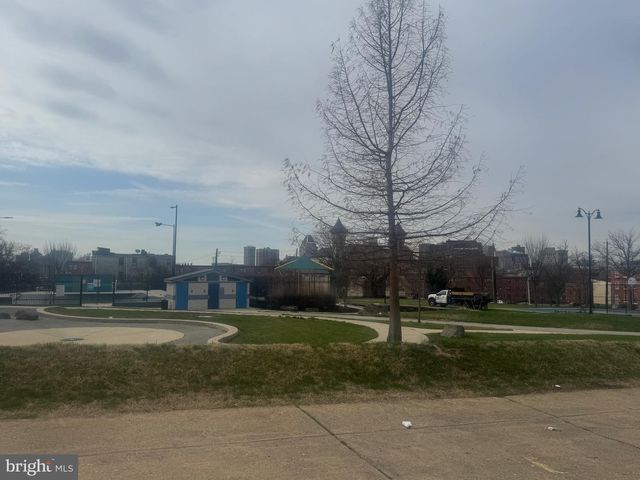 941 E CHASE ST, Baltimore, MD 21202