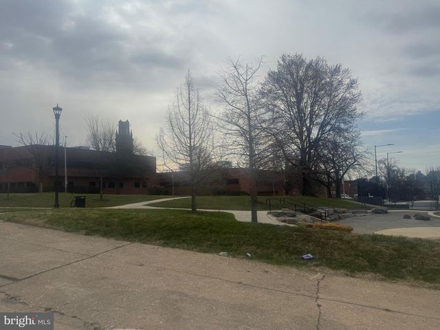 941 E CHASE ST, Baltimore, MD 21202