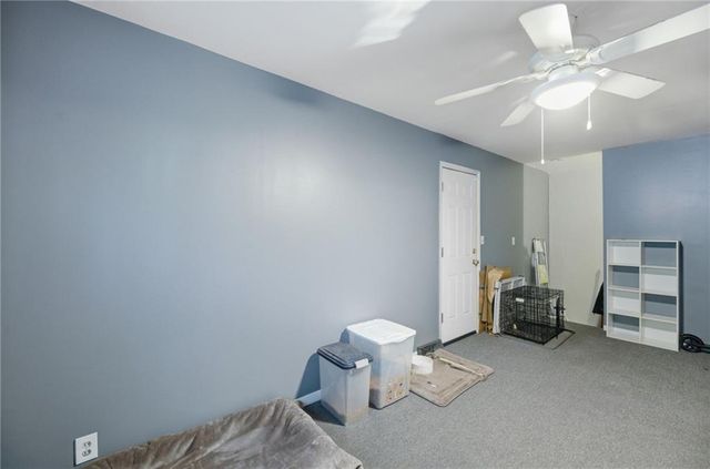 11301 Spring Valley Road, Kansas City, MO 64134