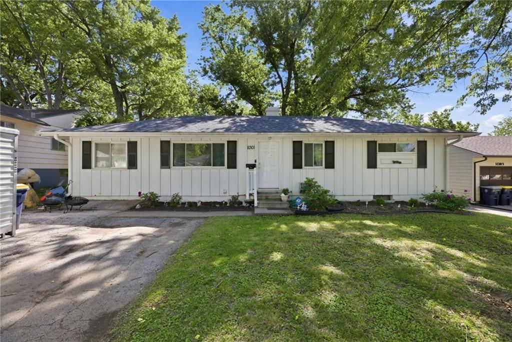 11301 Spring Valley Road, Kansas City, MO 64134