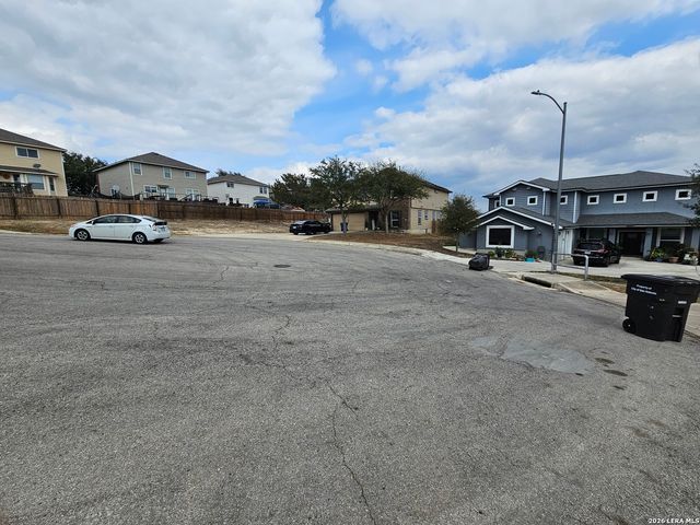 6719 AMBERGRIS CV, San Antonio, TX 78223