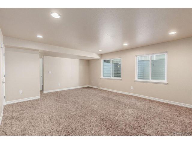 6654 12th St, Frederick, CO 80530