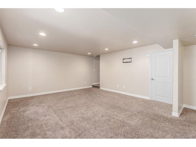 6654 12th St, Frederick, CO 80530