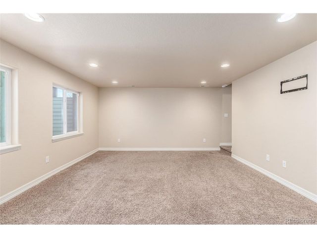 6654 12th St, Frederick, CO 80530