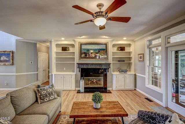 2721 Stratford Hall Drive, Raleigh, NC 27614