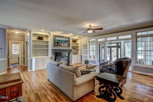 2721 Stratford Hall Drive, Raleigh, NC 27614