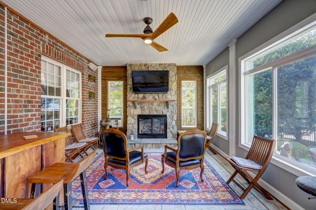2721 Stratford Hall Drive, Raleigh, NC 27614