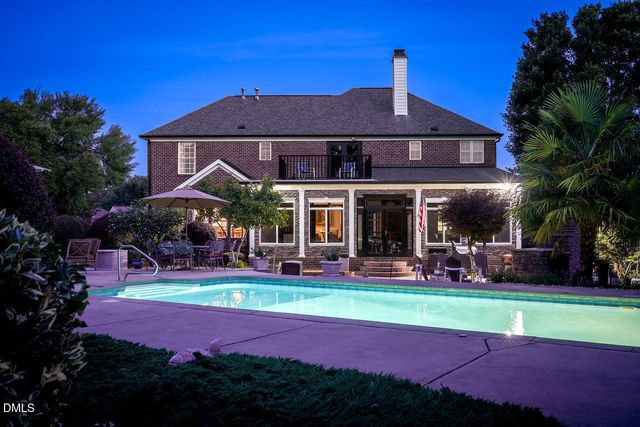 2721 Stratford Hall Drive, Raleigh, NC 27614
