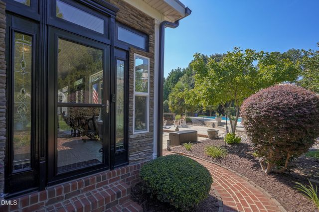 2721 Stratford Hall Drive, Raleigh, NC 27614