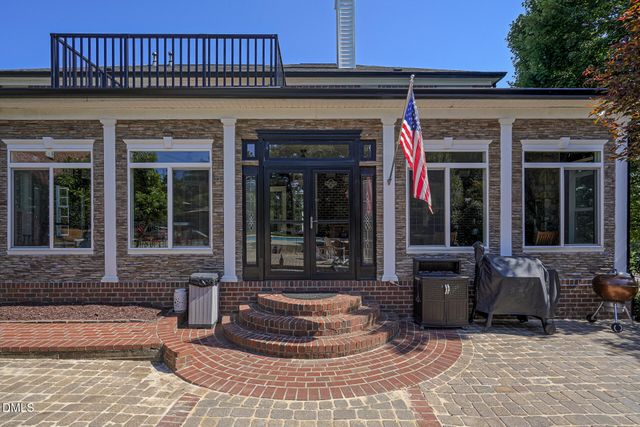 2721 Stratford Hall Drive, Raleigh, NC 27614