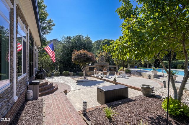 2721 Stratford Hall Drive, Raleigh, NC 27614