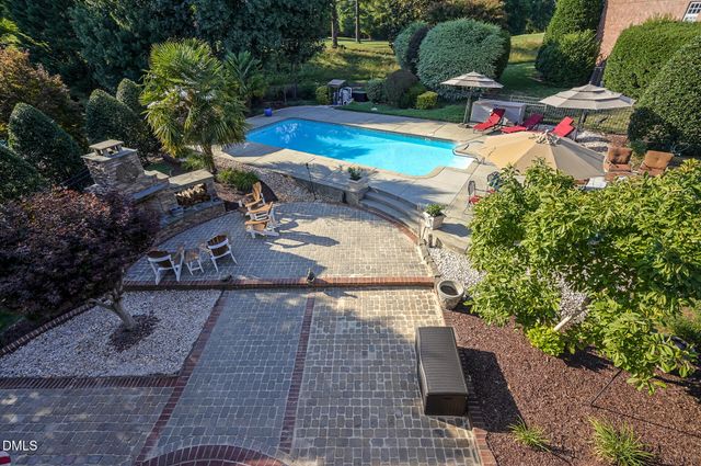 2721 Stratford Hall Drive, Raleigh, NC 27614