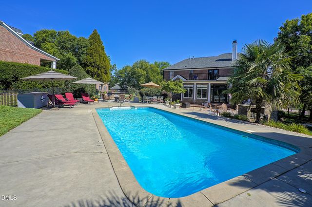 2721 Stratford Hall Drive, Raleigh, NC 27614