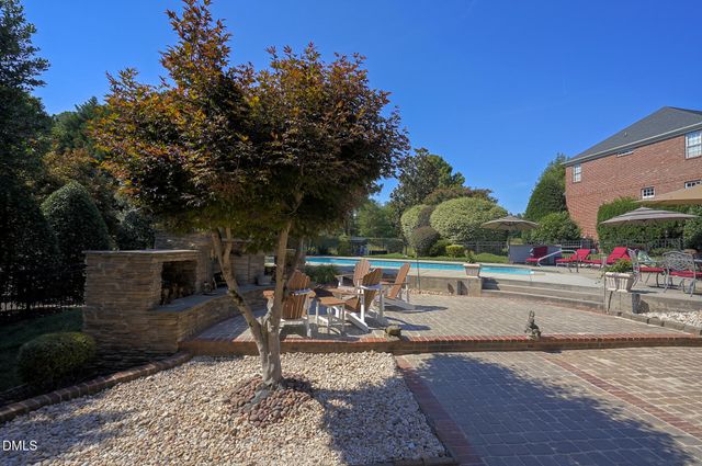 2721 Stratford Hall Drive, Raleigh, NC 27614