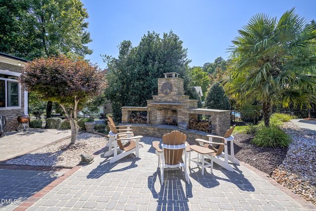 2721 Stratford Hall Drive, Raleigh, NC 27614