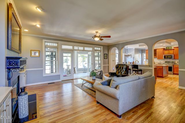 2721 Stratford Hall Drive, Raleigh, NC 27614