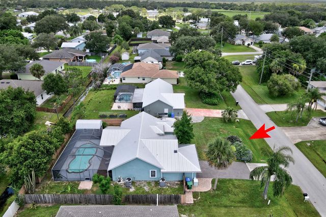 843 Vocelle Avenue, Sebastian, FL 32958