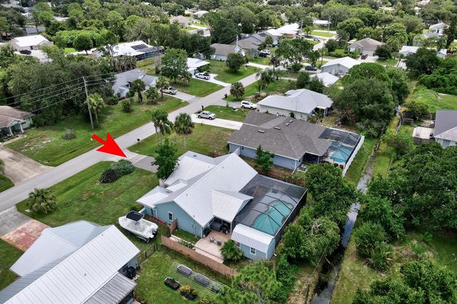 843 Vocelle Avenue, Sebastian, FL 32958