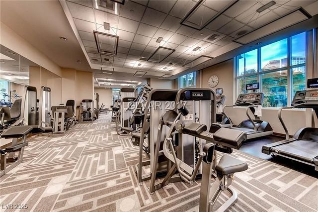 135 East Harmon Avenue 219, Las Vegas, NV 89109