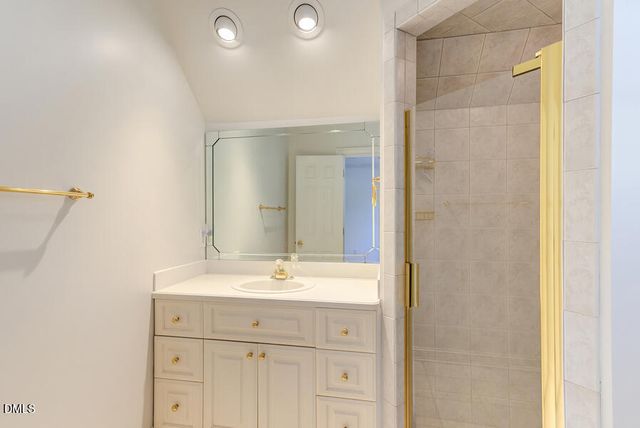 100 Sundance Place, Chapel Hill, NC 27514