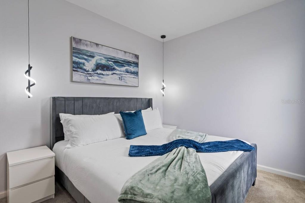 Image 33 of property listing at 5948 HIGH SEAS DRIVE, Orlando, FL 32821