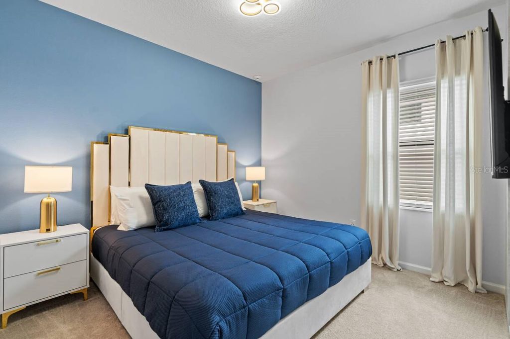 Image 36 of property listing at 5948 HIGH SEAS DRIVE, Orlando, FL 32821