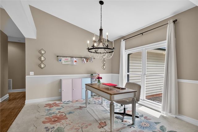 136 Loran Pointe Circle, Seneca, SC 29672