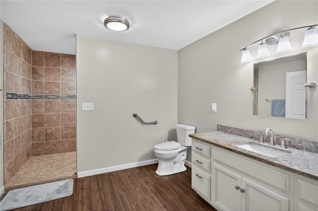 136 Loran Pointe Circle, Seneca, SC 29672