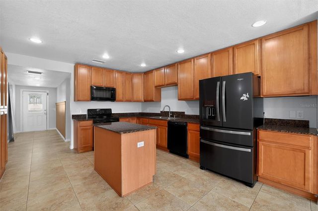 3240 APFEL ROAD, Wesley Chapel, FL 33543