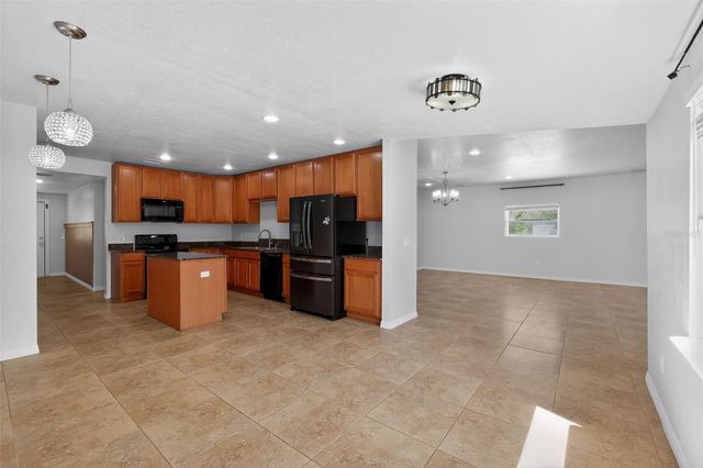 3240 APFEL ROAD, Wesley Chapel, FL 33543