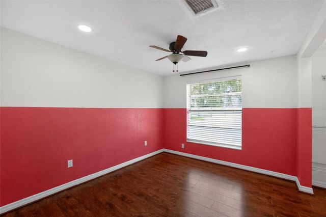 3240 APFEL ROAD, Wesley Chapel, FL 33543