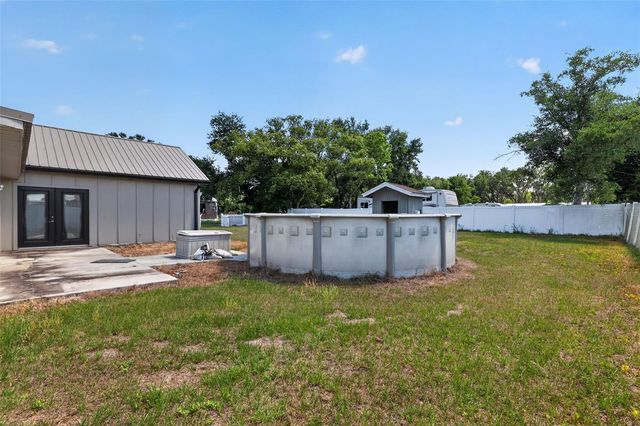 3240 APFEL ROAD, Wesley Chapel, FL 33543