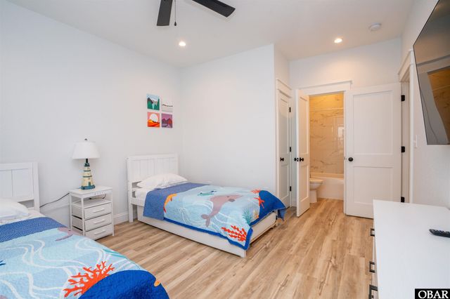 902 S Virginia Dare Trail Unit 102, Kill Devil Hills, NC 27948