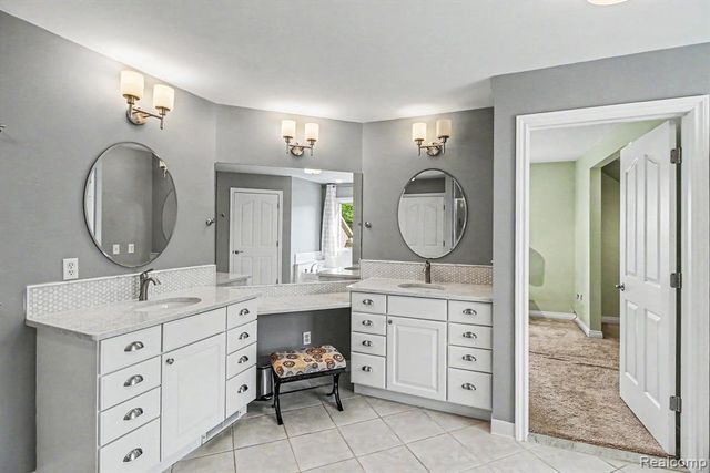 9367 Wildflower Way, Davisburg, MI 48350