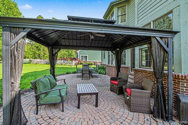 9367 Wildflower Way, Davisburg, MI 48350