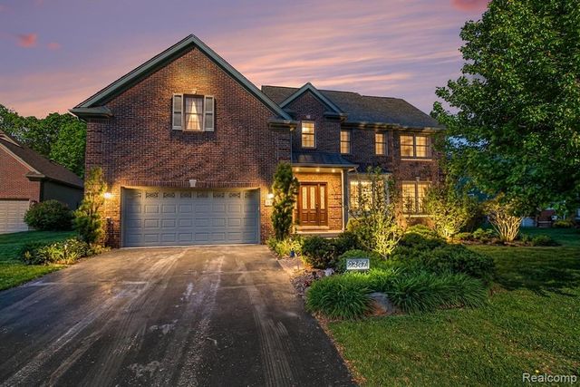 9367 Wildflower Way, Davisburg, MI 48350