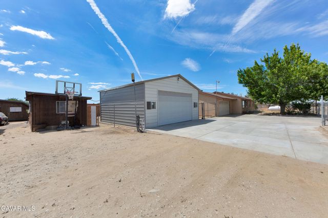 36421 E 106th Street, Littlerock, CA 93543
