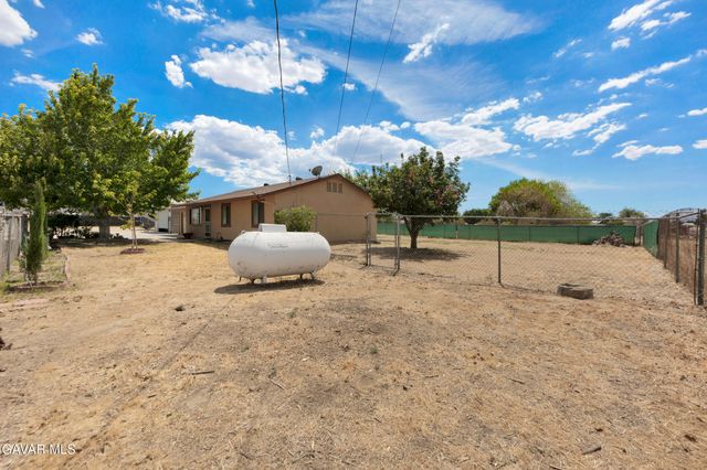 36421 E 106th Street, Littlerock, CA 93543